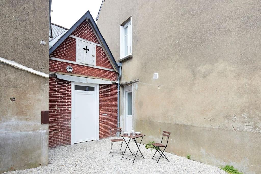 Vallons-de-l'Erdre Le Grand Bleu - Wifi Fibre/Linge/Acces Cour 아파트 외부 사진